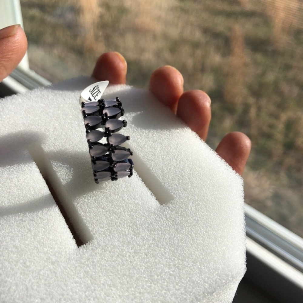 Gorgeous Ring With Swarovski Elements Hematite Fi… - image 4